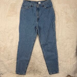 Levi's 550 Relaxed Fit Tapered Leg Vintage Made in USA Jeans Women's 16  These p